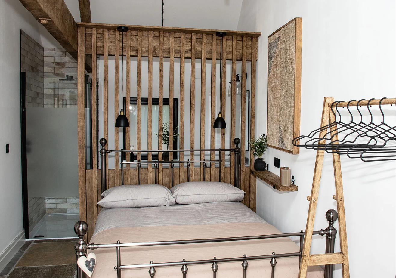 Second guest bedroom